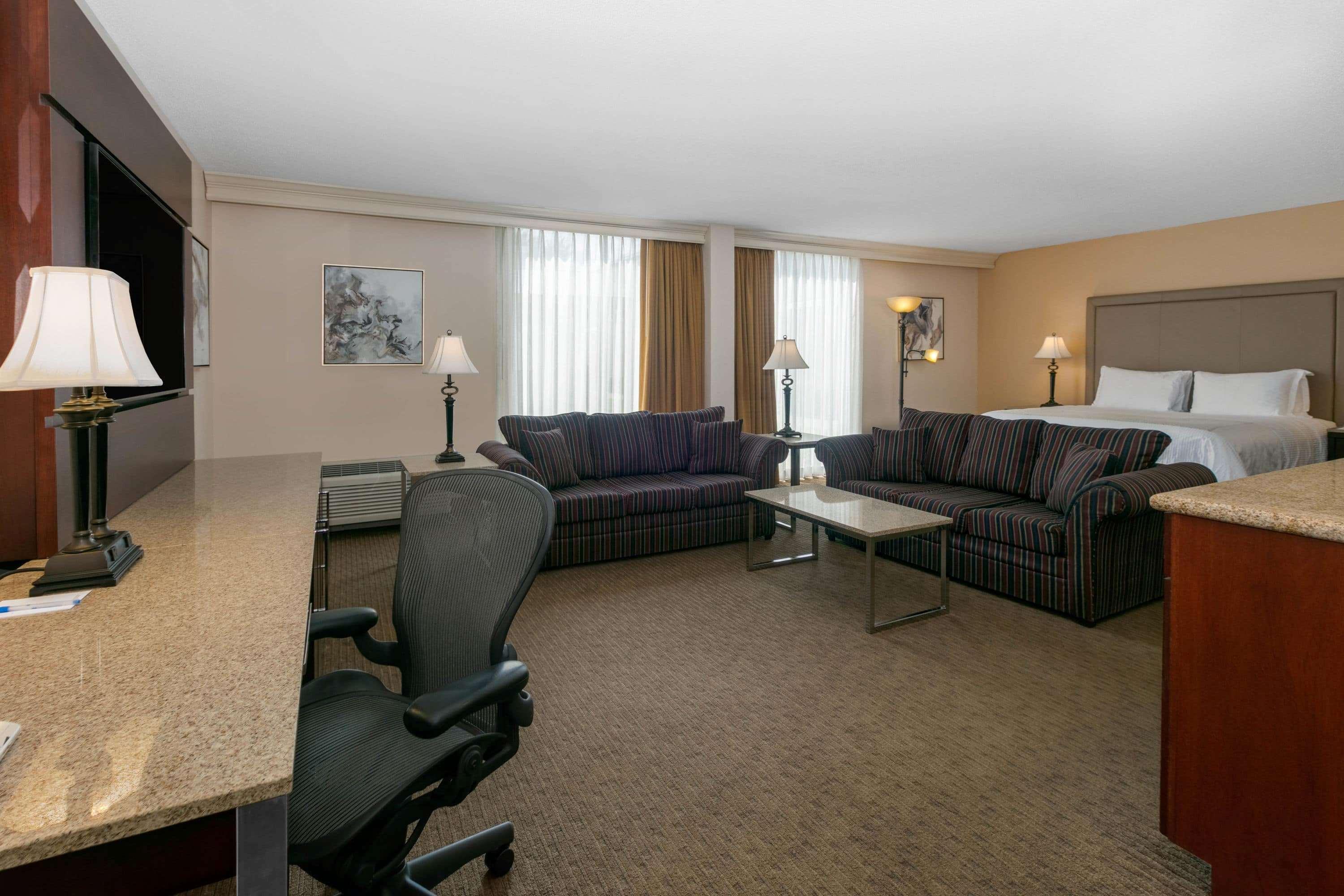 Wyndham Riverfront Hotel Little Rock Buitenkant foto