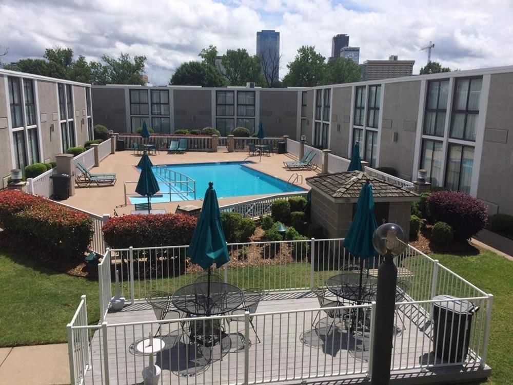 Wyndham Riverfront Hotel Little Rock Buitenkant foto